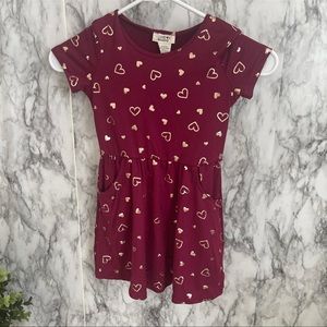 Love Maddie dress 4T girls toddler Burgandy with pockets and gold hearts